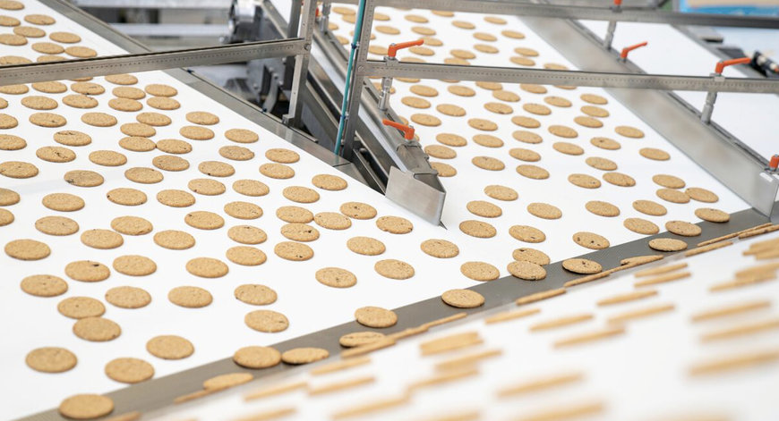 NEW DISCHARGE STATION DCS FROM SYNTEGON ENSURES EFFICIENT AND GENTLE HANDLING OF COOKIES AND CRACKERS